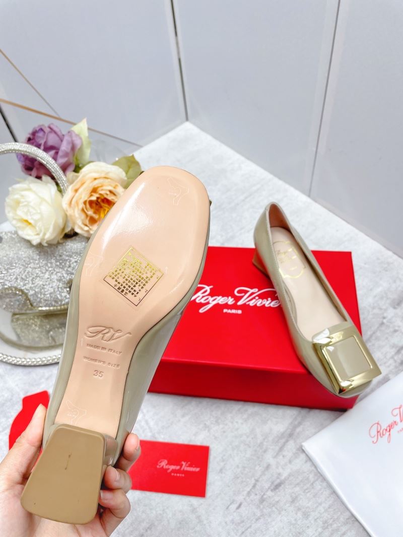 Roger Vivier flat shoes